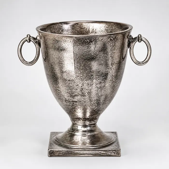 Deko-Pokal Aluminium Silber mit Griffen 46 × 46 × 32 cm