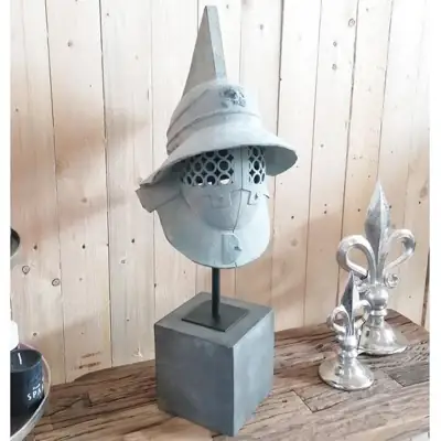 Gladiator-Helm Deko XXL auf Standfuß 74 cm – 35 × 29 × 74 cm
