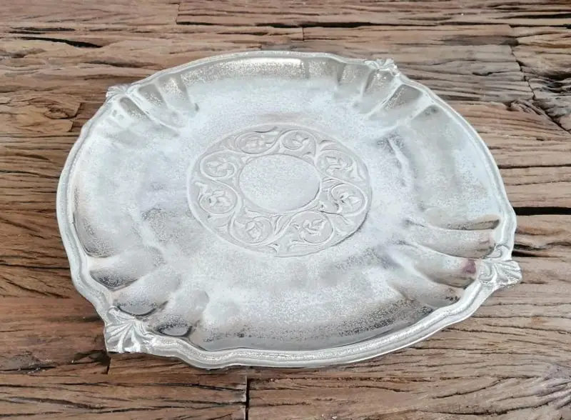 Runde Dekoschale mit Ornamenten Silber, Aluminium 40 cm