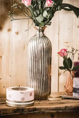 Vase rund Aluminium Silber schmal 42 cm
