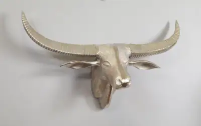 Longhorn-Schädel Wanddeko XXL Aluminium Silber 41 × 78 × 27 cm