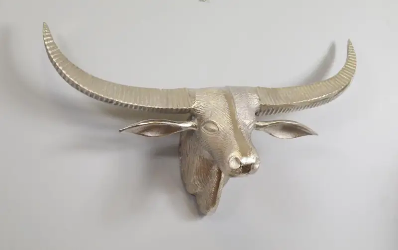 Longhorn-Schädel Wanddeko XXL Aluminium Silber 41 × 78 × 27 cm